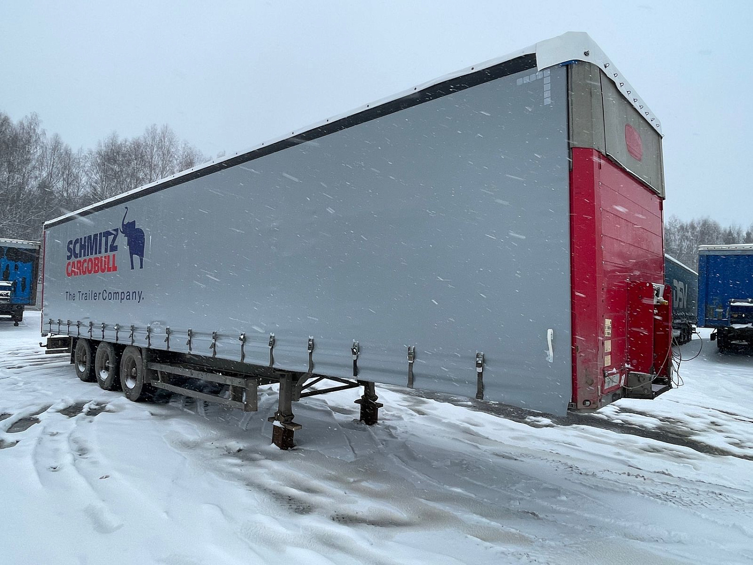 Нанесение логотипа на тент полуприцепа