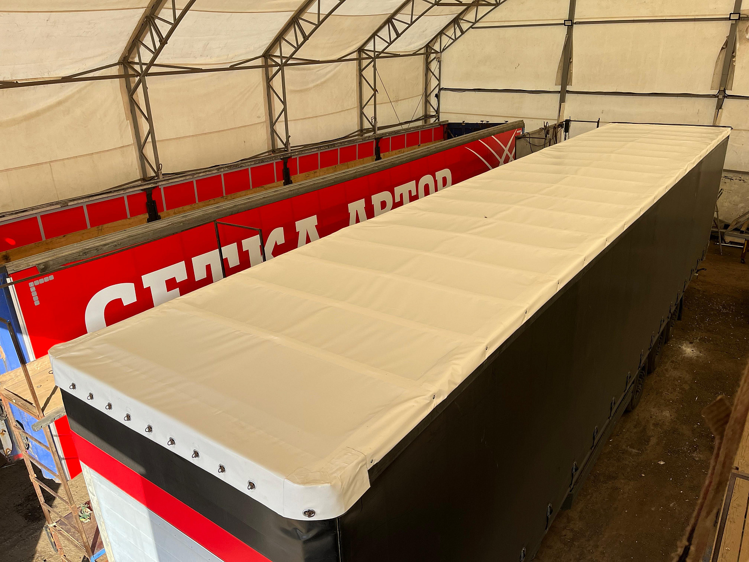 Изготовление тента крыши на полуприцеп